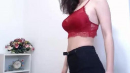 Amateur Thai Girl Orgasming On Webcam